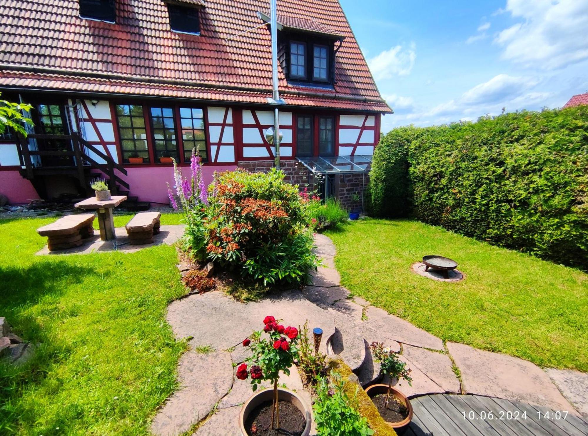 Ferienhaus Marre - Mit Grill, Feuerstelle Und Gartensauna Waldbrunn  Exterior photo